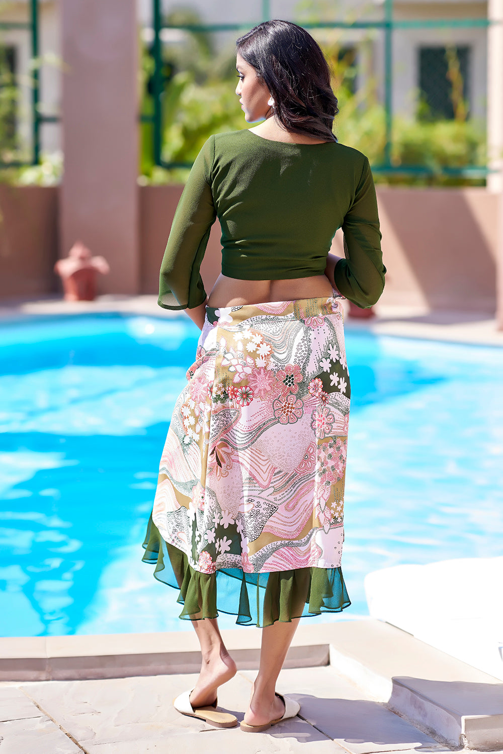 Make a bold beachside statement with NovelaFashion’s mehendi green floral sarong and top set. A stylish all-size beach club outfit inspired by Missoni beachwear—perfect for resort wear for women, beach vacation outfits, and summer glamour.